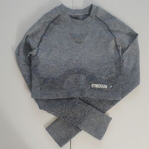 Gymshark Gray Long Sleeve Crop Top Size Small